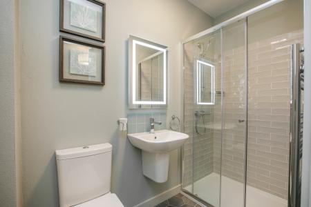 2 bedroom Apartment to let in 336 Ormeau Road, Belfast, BT7
