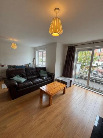 4 bedroom Semi-detached house to let in The Boulevard, Belfast, BT7