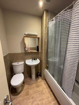 4 bedroom Semi-detached house to let in The Boulevard, Belfast, BT7