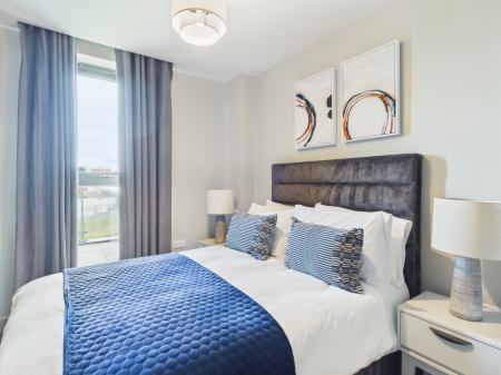 2 bedroom Flat to let in 60 Knocknagoney Road, Belfast, BT4