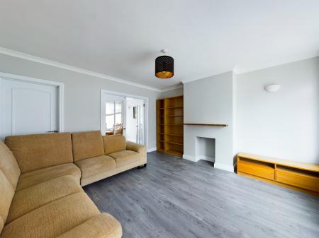 3 bedroom Terraced House to let in Victoria Road, Sydenham, BT4