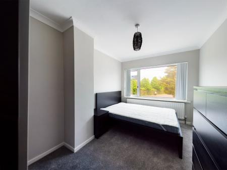 3 bedroom Terraced House to let in Victoria Road, Sydenham, BT4