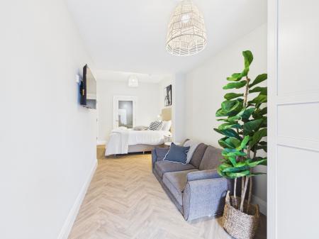 1 bedroom House share to let in Ashley Avenue, Room 2, Belfast, BT9