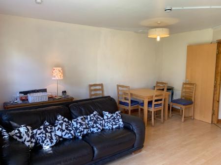 4 bedroom Town house to let in Ardenlee Park, Belfast, BT6
