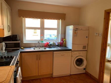 4 bedroom Town house to let in Ardenlee Park, Belfast, BT6