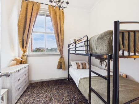 2 bedroom Apartment to let in Rossmore Apartments, Ormeau Road, Belfast, BT7