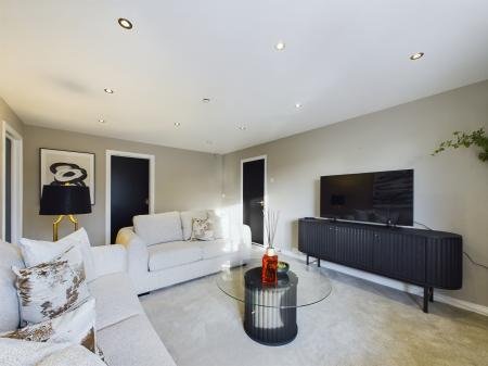 2 bedroom Flat to let in Drumkeen Manor, Ormeau Road, Belfast, BT8