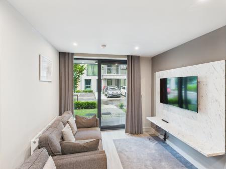 1 bedroom Apartment to let in 60 Knocknagoney Road, Belfast, BT4
