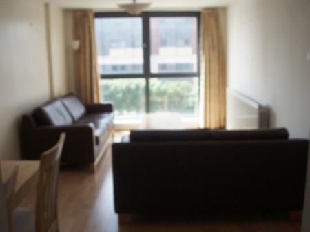 1 bedroom Flat to let in 107 Castle Street, Belfast, BT1