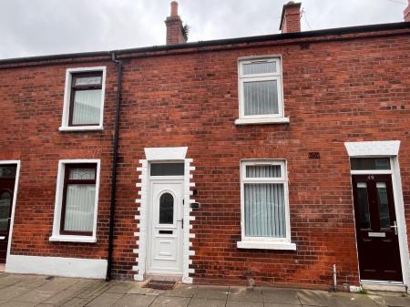 2 bedroom Terraced House to let in Hamil Street, Belfast, BT12