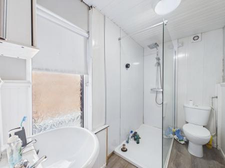 2 bedroom Terraced House to let in Jameson Street, Belfast, BT7