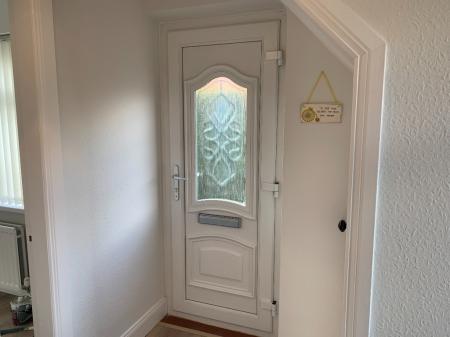 3 bedroom Semi-detached house to let in Chesham Gardens, Belfast, BT6