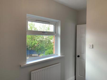 3 bedroom Semi-detached house to let in Chesham Gardens, Belfast, BT6