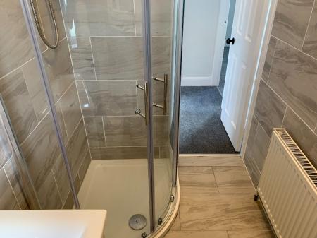 3 bedroom Semi-detached house to let in Chesham Gardens, Belfast, BT6
