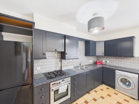 1 bedroom Flat to let in 2A Ardmore Avenue, Ormeau Road, Belfast, BT7