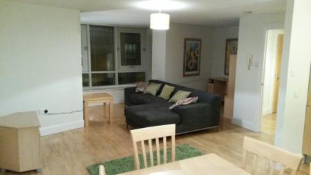 2 bedroom Flat to let in 181 Sandy Row, Belfast, BT12