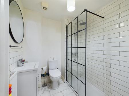 2 bedroom Flat to let in Old Bakers Court, Belfast, BT6