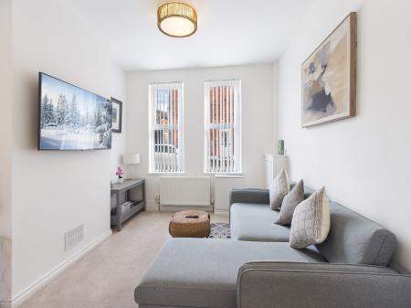 2 bedroom Terraced House to let in Ravenhill Street, Ravenhill Road, Belfast, BT6