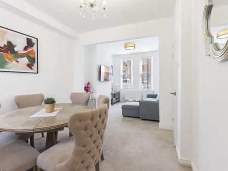 2 bedroom Terraced House to let in Ravenhill Street, Ravenhill Road, Belfast, BT6