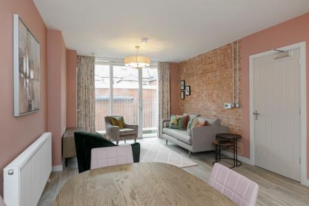 2 bedroom Flat to let in 336 Ormeau Road, Belfast, BT7