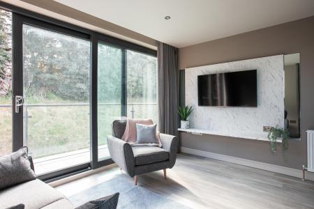 2 bedroom Apartment to let in 62 Knocknagoney Road, Belfast, BT4