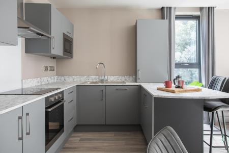 2 bedroom Apartment to let in 62 Knocknagoney Road, Belfast, BT4