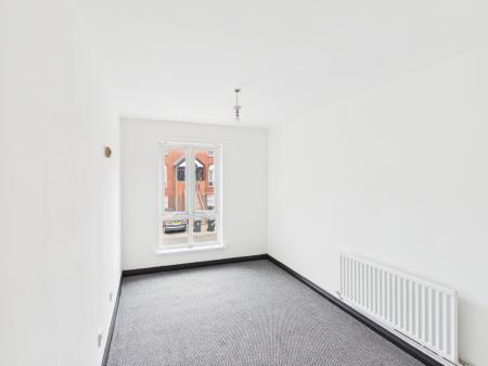 2 bedroom Flat to let in Ashburne Place, Belfast, BT7