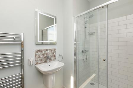 2 bedroom Flat to let in Newtownbreda Road, Belfast, BT8