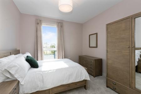 2 bedroom Flat to let in Newtownbreda Road, Belfast, BT8