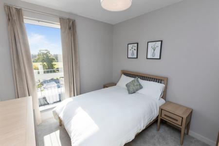 2 bedroom Flat to let in Newtownbreda Road, Belfast, BT8