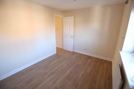 2 bedroom Terraced House to let in Weavers Green, Sandy, SG19