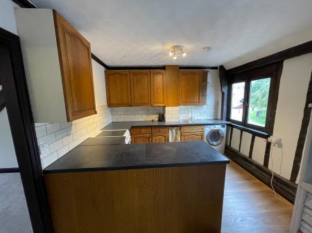 2 bedroom Flat to let in Whitehorse Street, Baldock, SG7