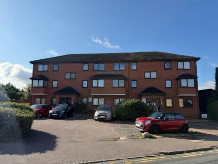 2 bedroom Flat to let in Back Street, Biggleswade, SG18