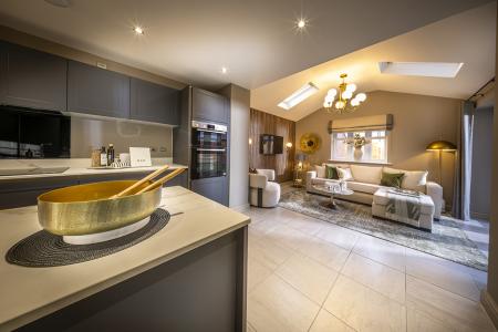 5 bedroom Detached house for sale in BUTT LANE, East Bridgford, NG13