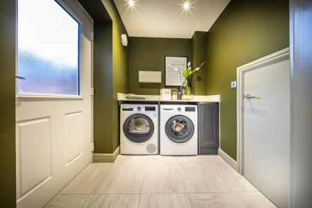 5 bedroom Detached house for sale in BUTT LANE, East Bridgford, NG13