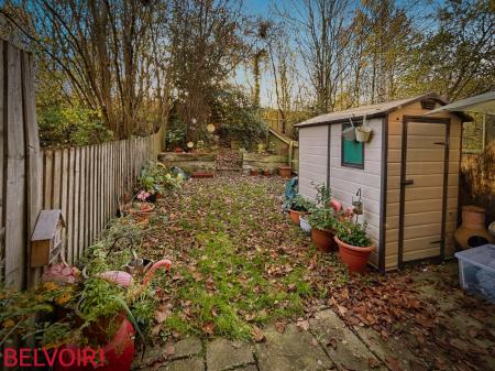 2 bedroom Terraced House for sale in Nightingale Way, Bingham, NG13