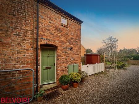 2 bedroom Cottage for sale in College Street, East Bridgford, NG13