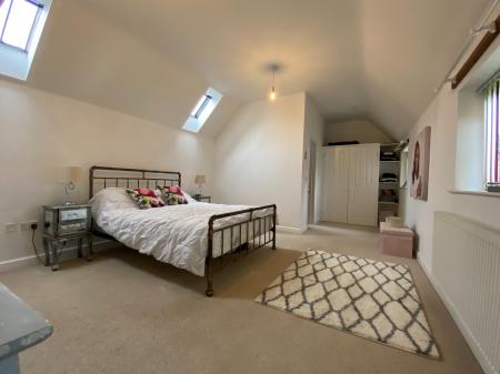 2 bedroom Cottage to let in Car Colston Road, Screveton, Bingham, NG13