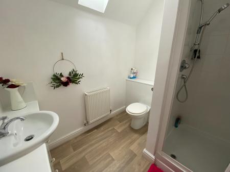 2 bedroom Cottage to let in Car Colston Road, Screveton, Bingham, NG13