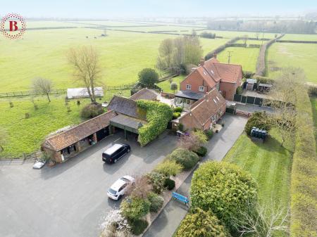 5 bedroom Detached house for sale in Windmerpool Lane, Willoughby On-The-Wolds, LE12
