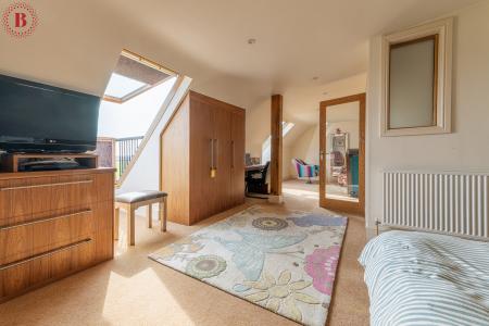 5 bedroom Detached house for sale in Windmerpool Lane, Willoughby On-The-Wolds, LE12