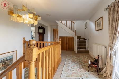 5 bedroom Detached house for sale in Windmerpool Lane, Willoughby On-The-Wolds, LE12