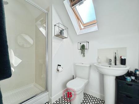 3 bedroom Town house for sale in Tees Court, Bingham, NG13