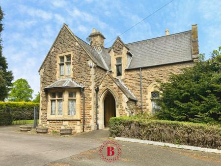 3 bedroom Detached house for sale in Thorpe Road, Melton Mowbray, LE13