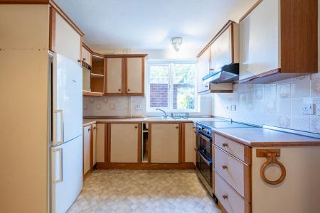 5 bedroom Detached house for sale in Cherry Holt Lane, East Bridgford, NG13
