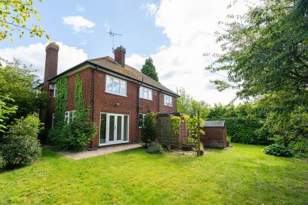 5 bedroom Detached house for sale in Cherry Holt Lane, East Bridgford, NG13