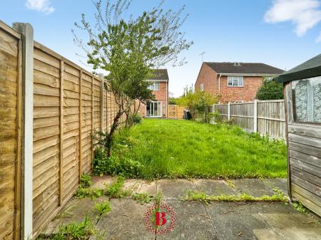 2 bedroom Semi-detached house for sale in Langdale Grove, Bingham, NG13