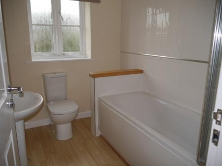 3 bedroom Semi-detached house to let in Main Street, Harby, LE14