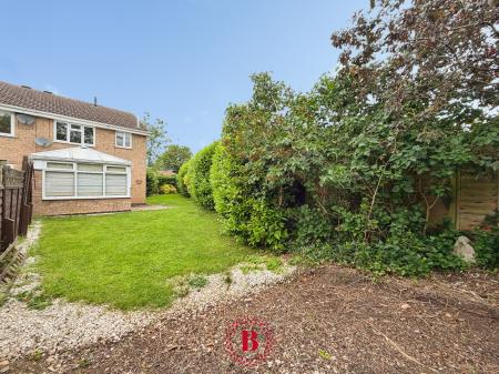3 bedroom Semi-detached house for sale in Hawthorn Drive, Melton Mowbray, LE13