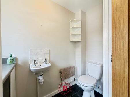 2 bedroom Terraced House for sale in Fleming Drive, Melton Mowbray, LE13